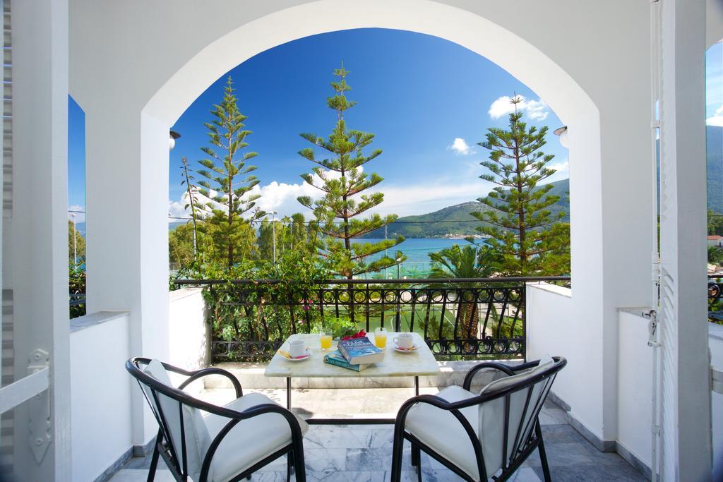 Hotel Athina Karavomylos Eksteriør bilde