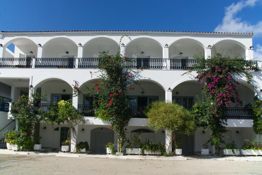 Hotel Athina Karavomylos Eksteriør bilde