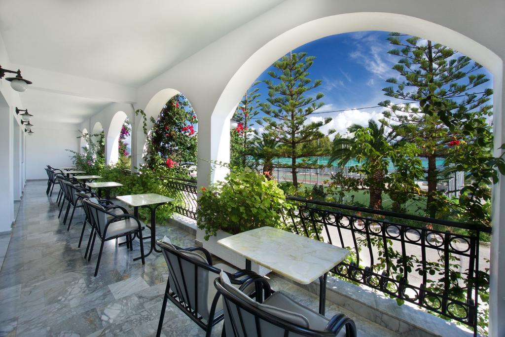 Hotel Athina Karavomylos Eksteriør bilde
