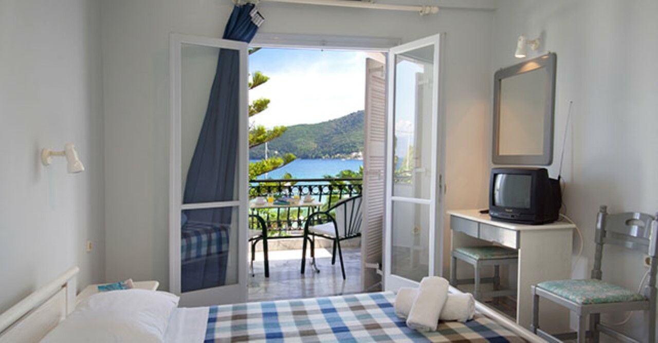 Hotel Athina Karavomylos Eksteriør bilde